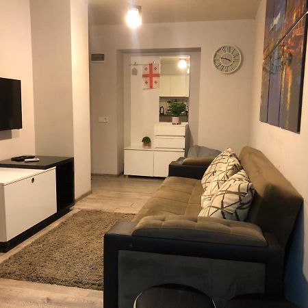 Shartava #1 Apartment คูทายสิ ภายนอก รูปภาพ